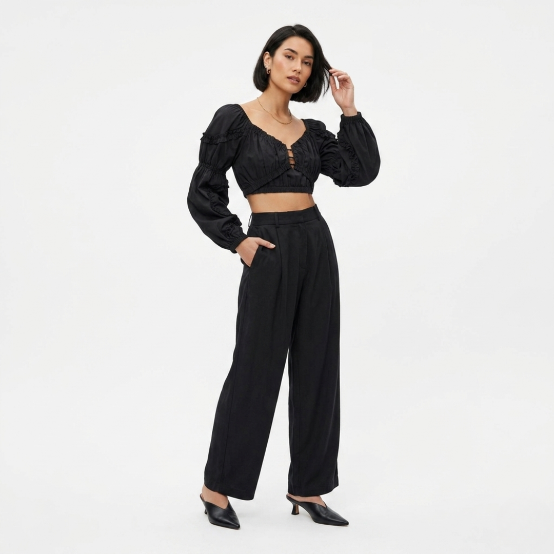 Peasant Crop Top Black