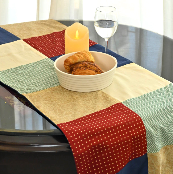 Load image into Gallery viewer, Table Runner - Patchwork

